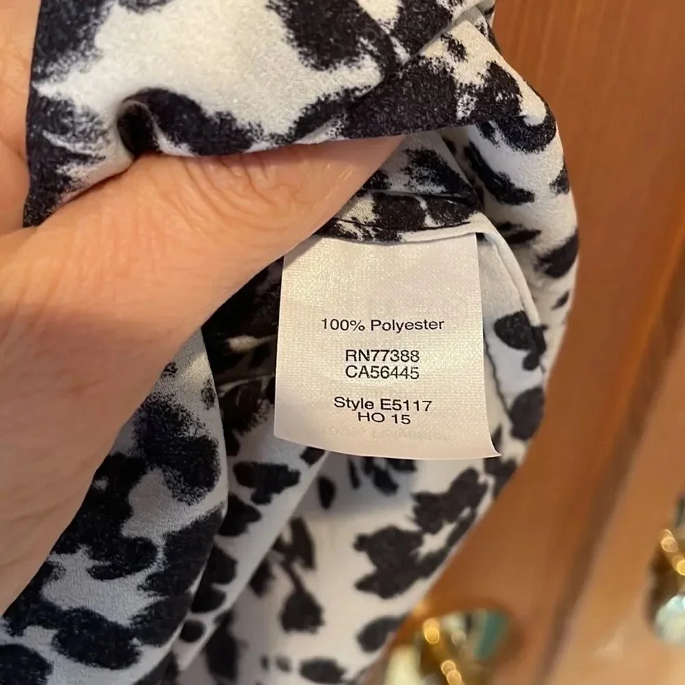 J.CREW black and white woman’s tank top